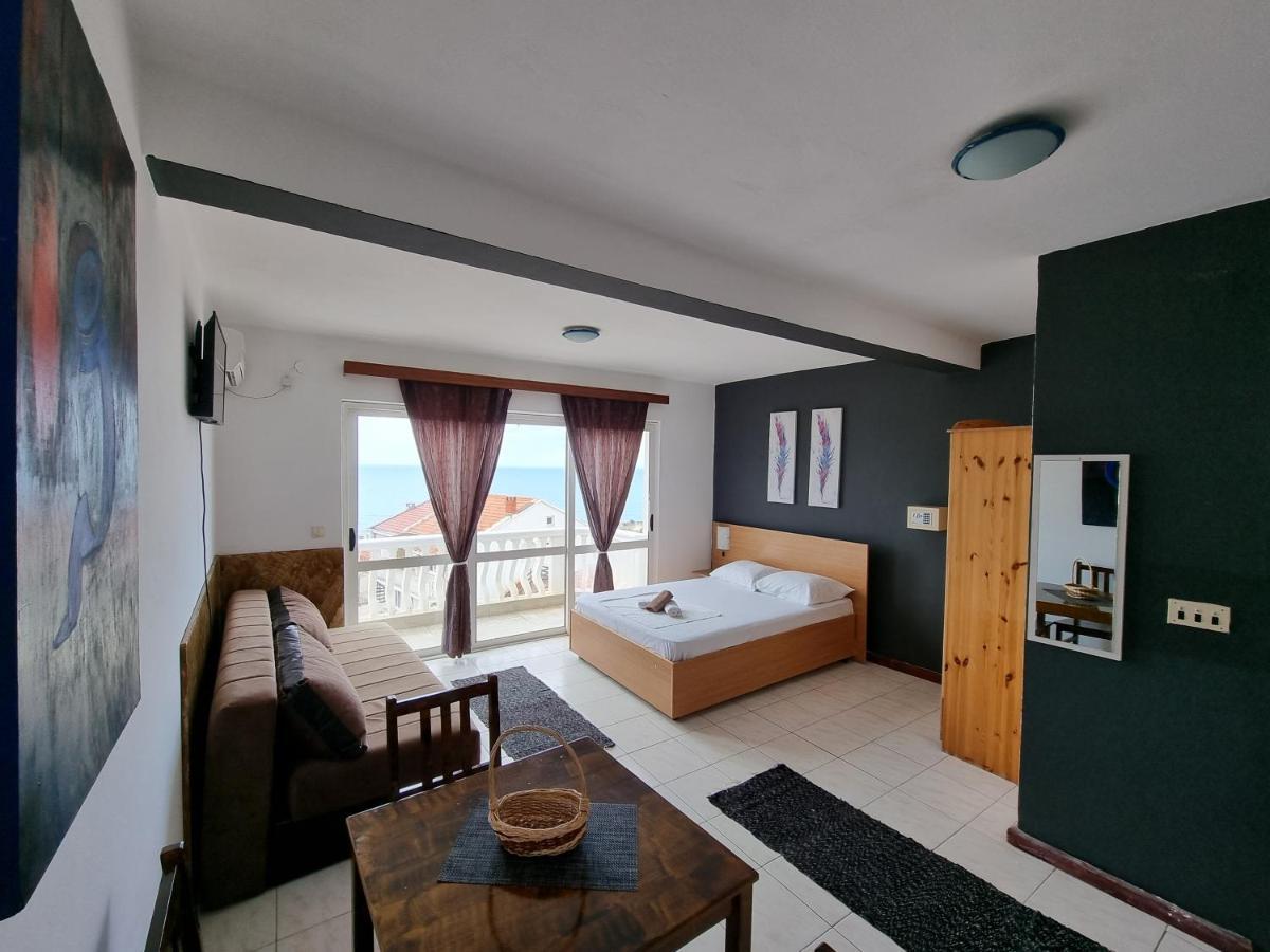 Apartments Adriatik Ulcinj Exteriör bild