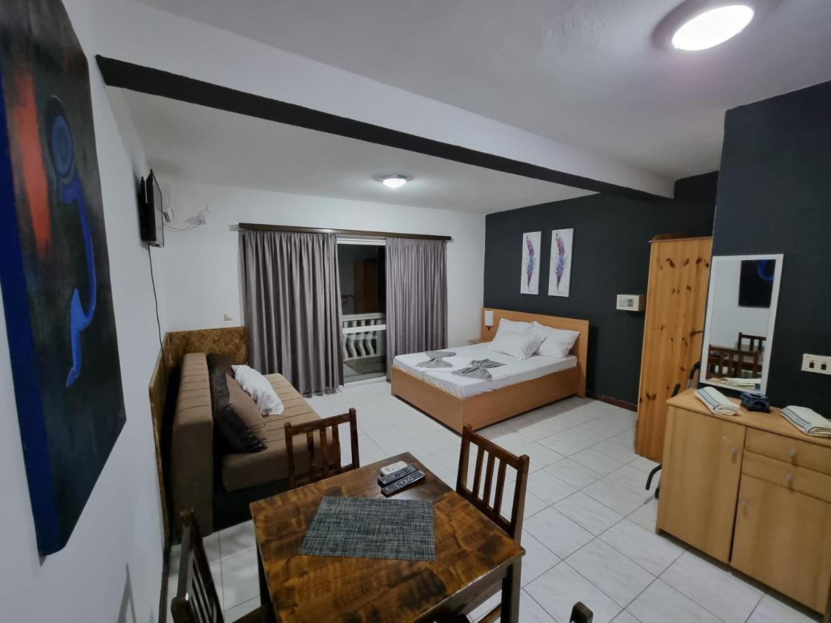 Apartments Adriatik Ulcinj Exteriör bild