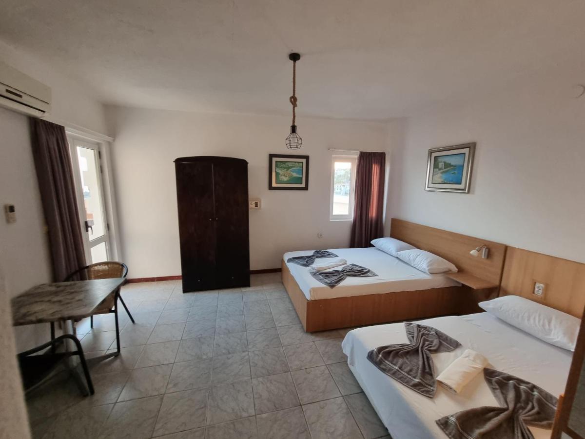 Apartments Adriatik Ulcinj Exteriör bild