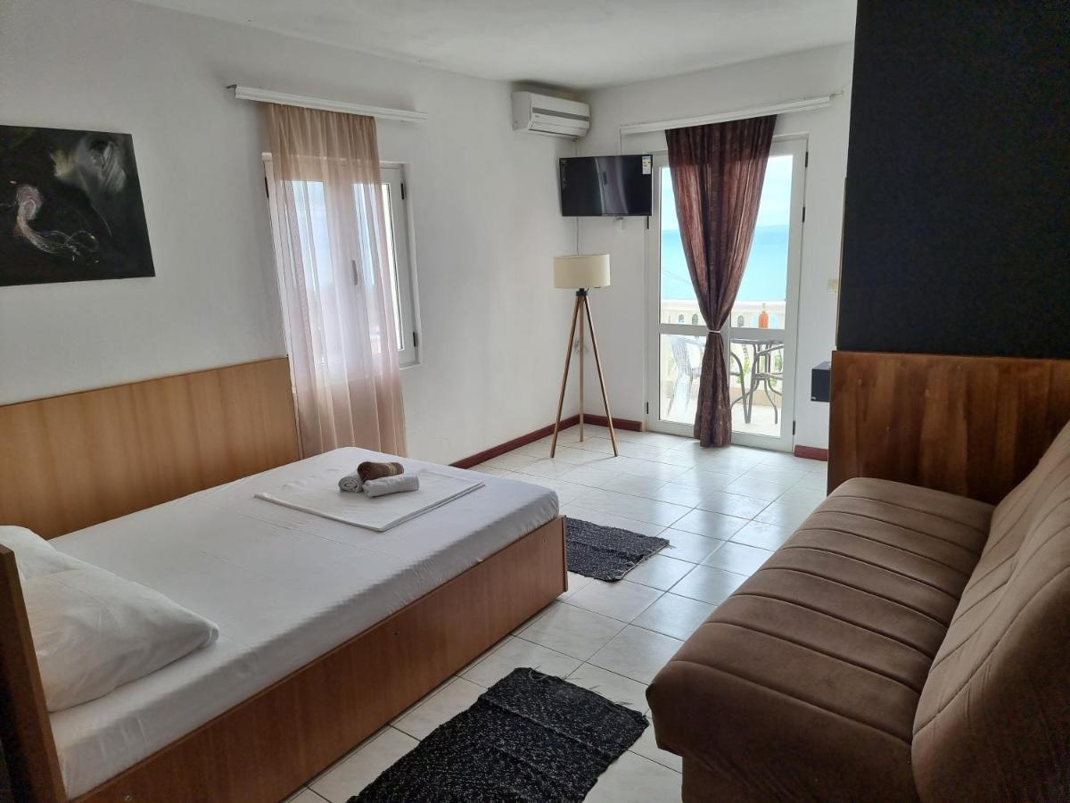 Apartments Adriatik Ulcinj Exteriör bild