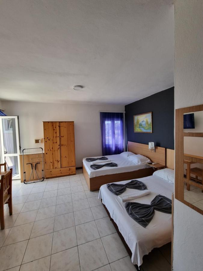 Apartments Adriatik Ulcinj Exteriör bild